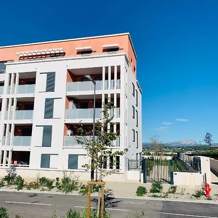 Apartamento T2 Recent 45m2, Parking Inclus, Clim *